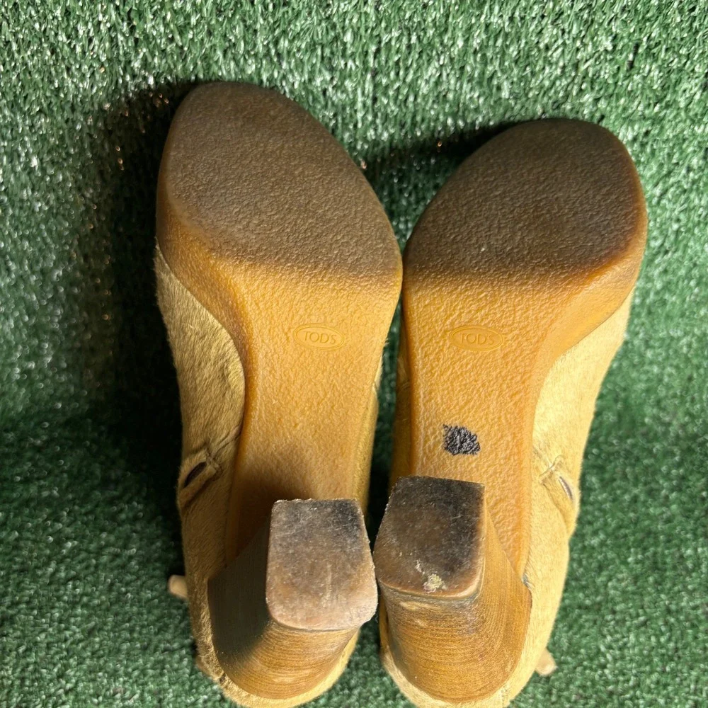 Tods Pony Hair Block Heel Side Zip Ankle Bootie Moto Tan Beige Womens Size 8.5‎